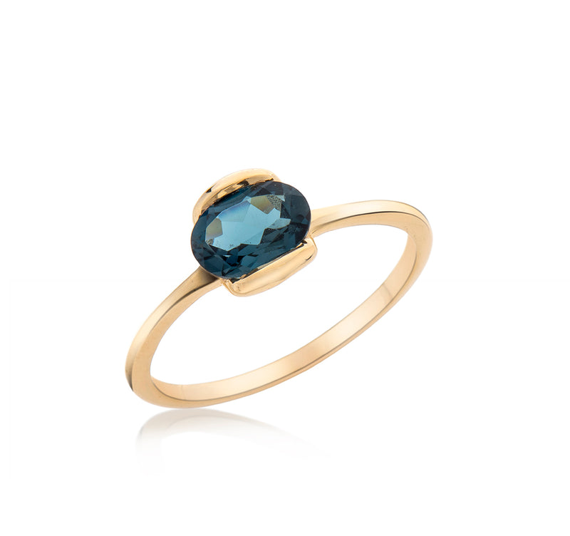 Nava Zahavi 18K Gold Ring Set with London Blue Topaz