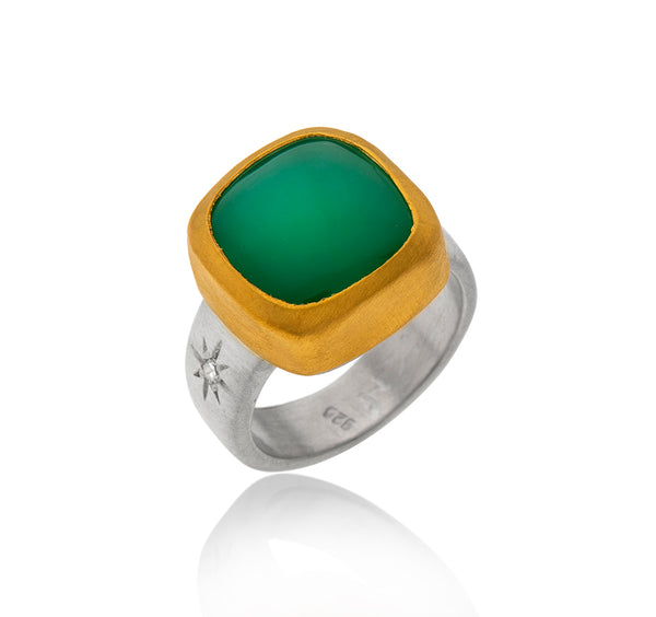 Nava Zahavi Yellow Gold Chrysoprase Diamond Ring