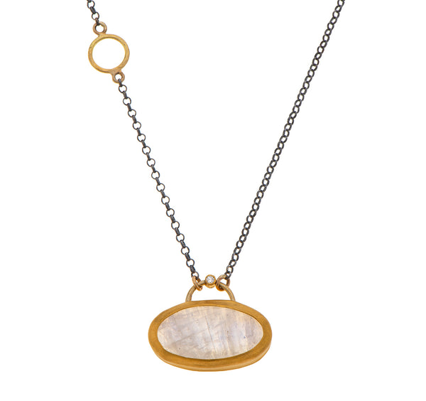 Nava Zahavi Yellow Gold Moonstone London Necklace